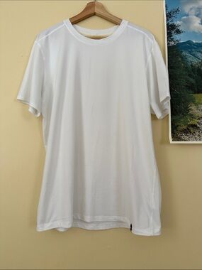 Brooks Men’s Luxe Short Sleeve Tee